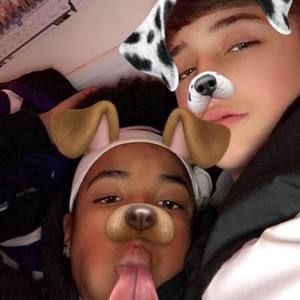 Meet your Posher, Devin